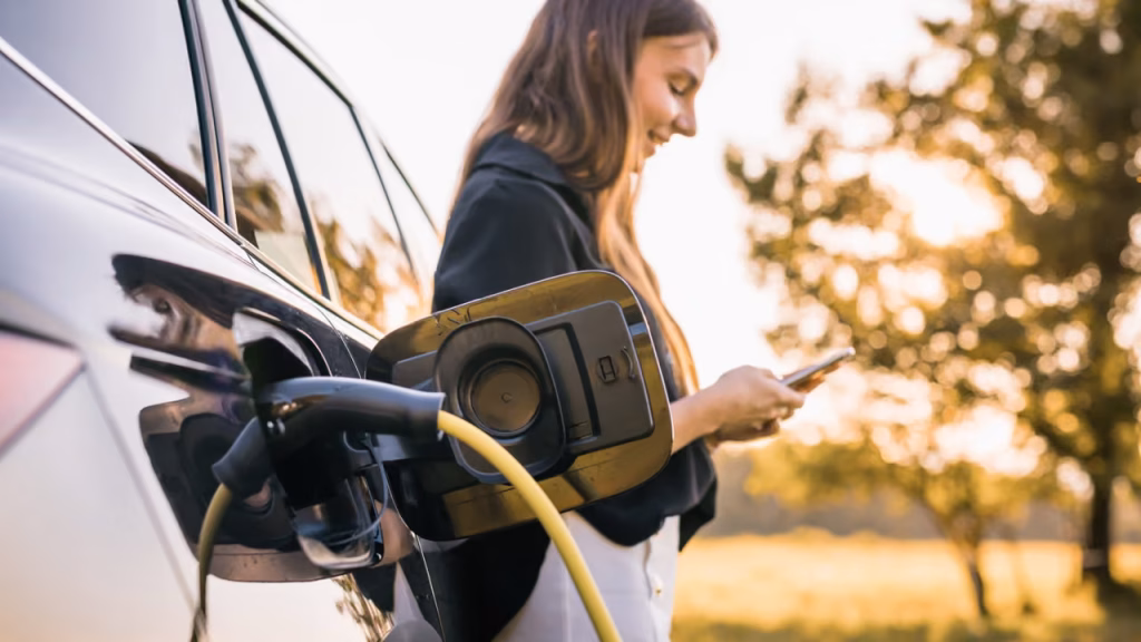 5 Ways Smart Grids Help EV Owners